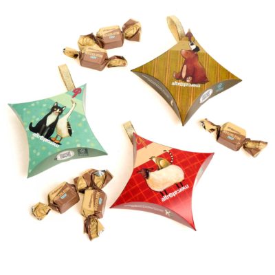 Stella appendibile con 5 cioccolatini alla nocciola - 60gr
